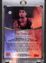 Load image into Gallery viewer, Tim Duncan 1999-00 Topps Gold Label Quest for the Gold #Q6