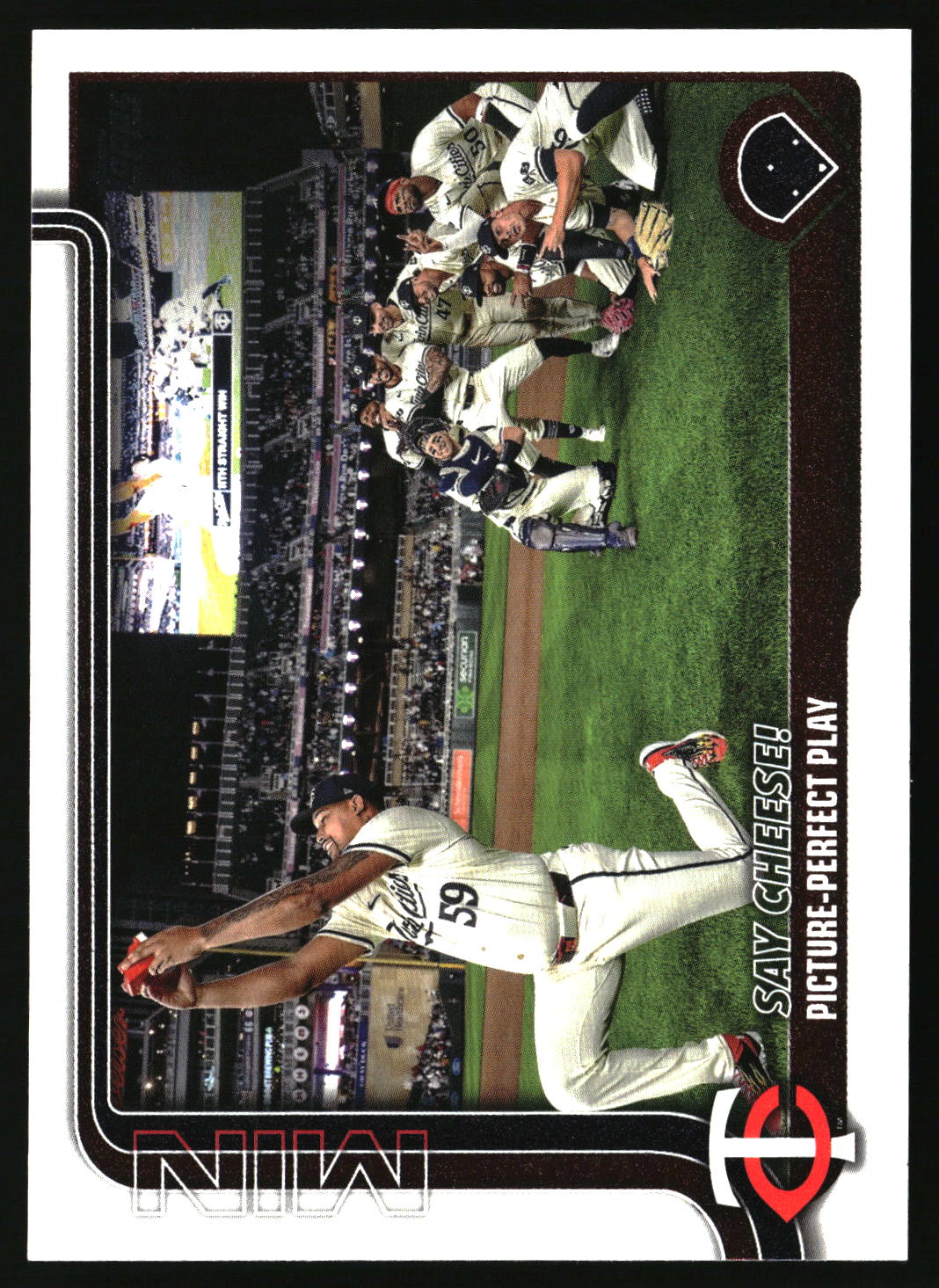 Say Cheese! Picture-Perfect Play 2025 Topps #81