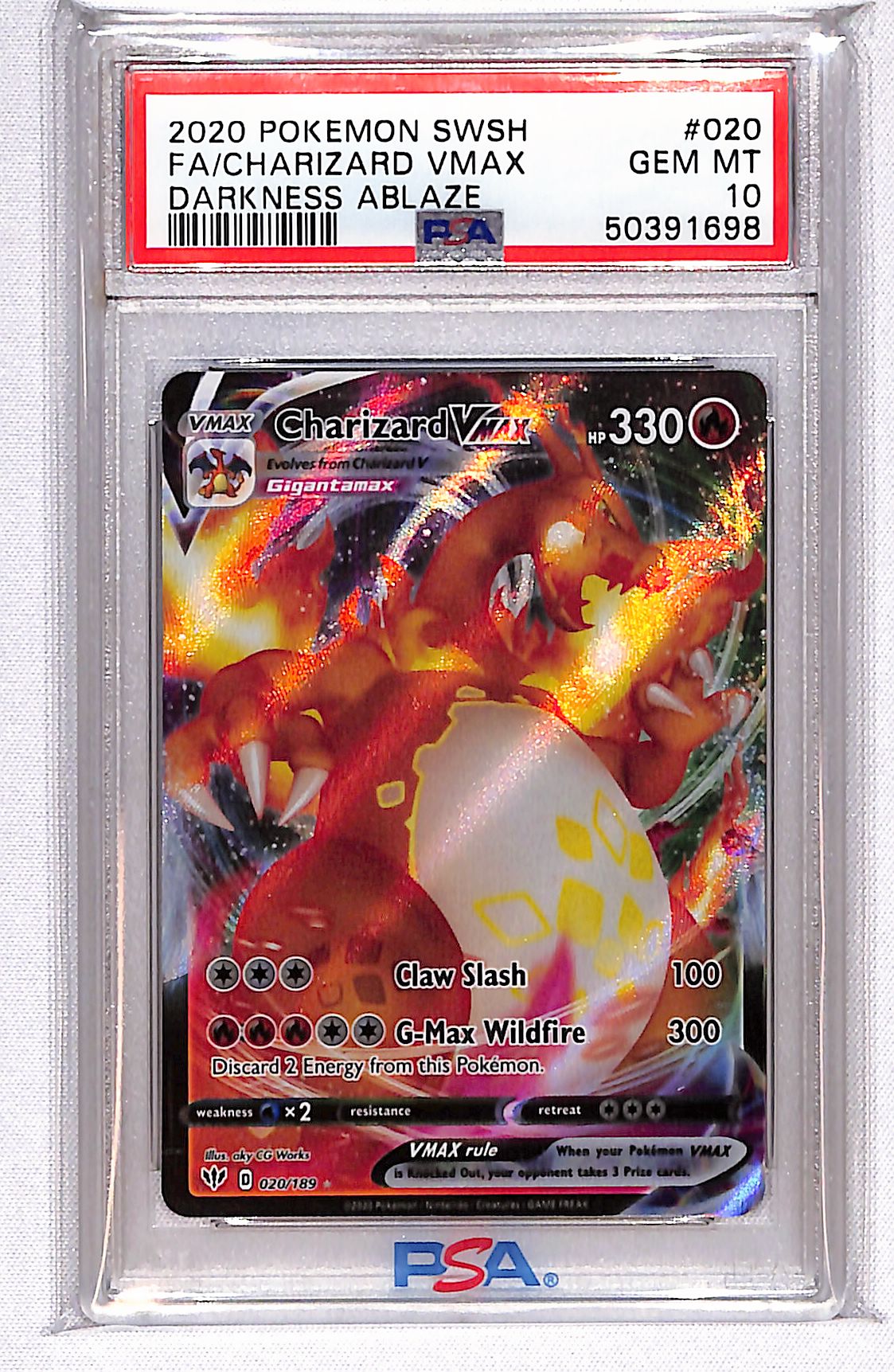 Charizard VMAX SWSH03: Darkness Ablaze #020/189 PSA 10
