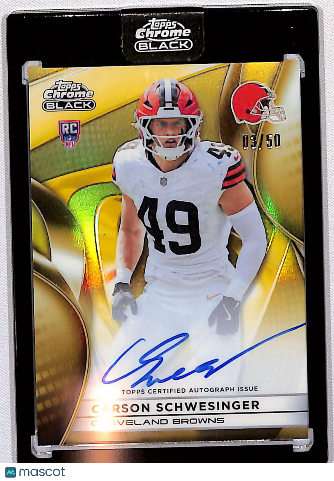 Carson Schwesinger 2025 Topps Chrome Black Rookie Autographs Gold RAU-CS #/50