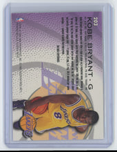 Load image into Gallery viewer, Kobe Bryant 1997 Fleer 203  S5048

