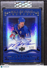 Load image into Gallery viewer, Mark Messier 2020-21 Upper Deck Clear Cut Hall of Fame Showcase #HFS-ME /35
