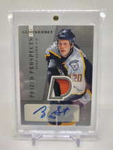 Load image into Gallery viewer, Ryan Suter 2006 Fleer Prized Prospects Patch Auto 247 #027/349  S4974
