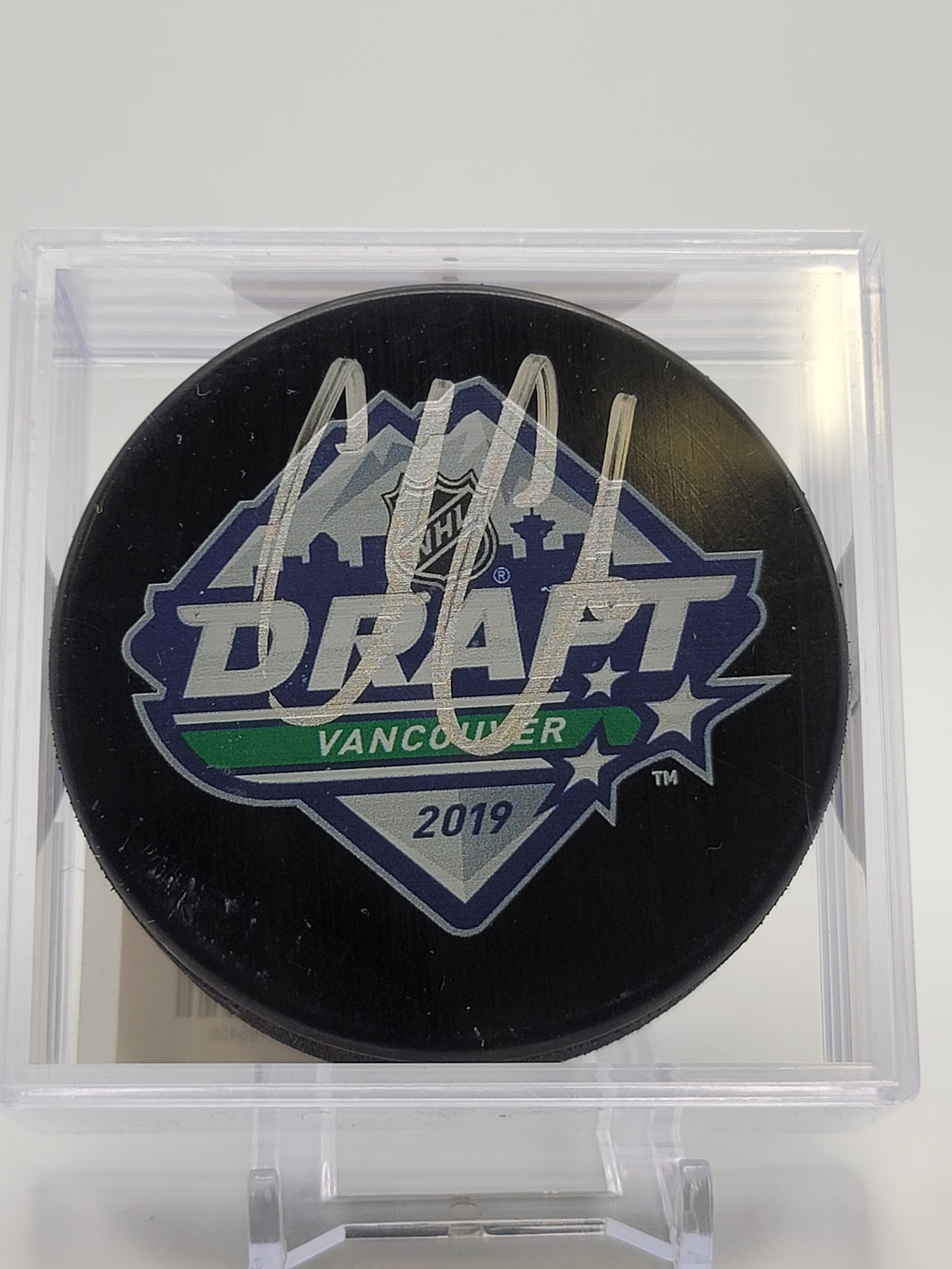 Cole Caufield Signed 2019 NHL Entry Draft Puck Fanatics Authenticated
