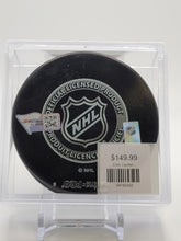 Load image into Gallery viewer, Cole Caufield Signed 2019 NHL Entry Draft Puck Fanatics Authenticated
