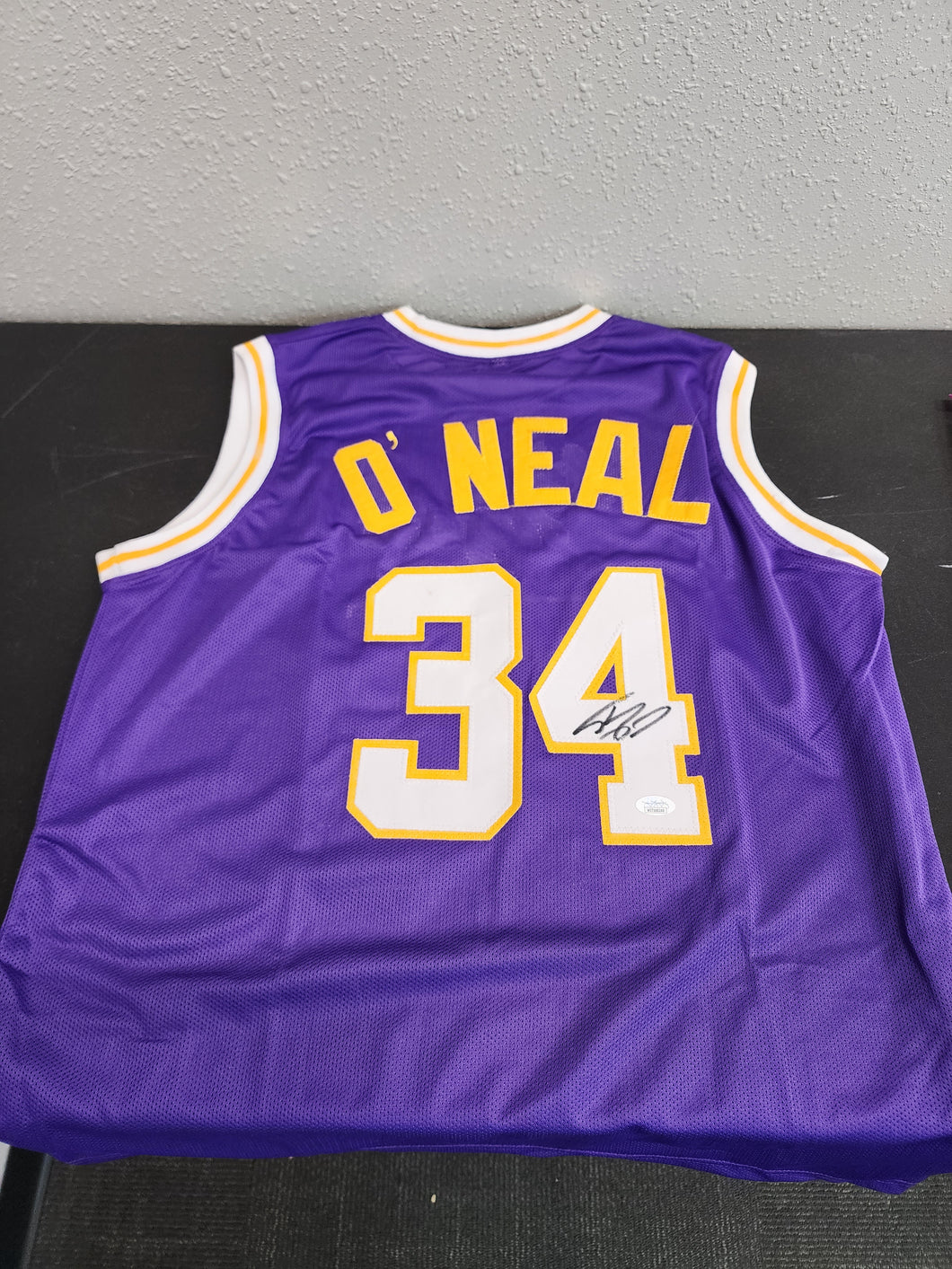 Shaquille O'Neal Los Angeles Lakers Jersey Signed