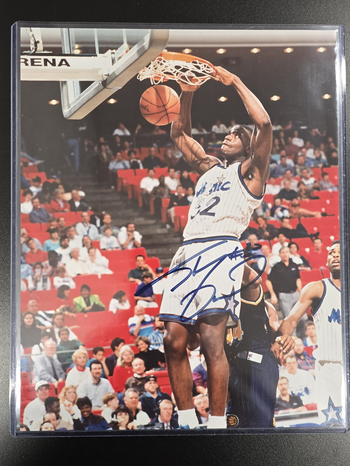Shaquille O'Neal Signed dunking picture