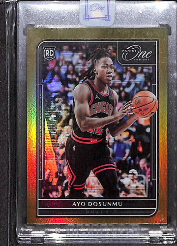 Ayo Dosunmu 2021-22 Panini One and One Gold #119 #/10