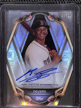 Load image into Gallery viewer, Rafael Devers 2019 Topps High Tek PortraiTEK Autographs #PT-RD #/70
