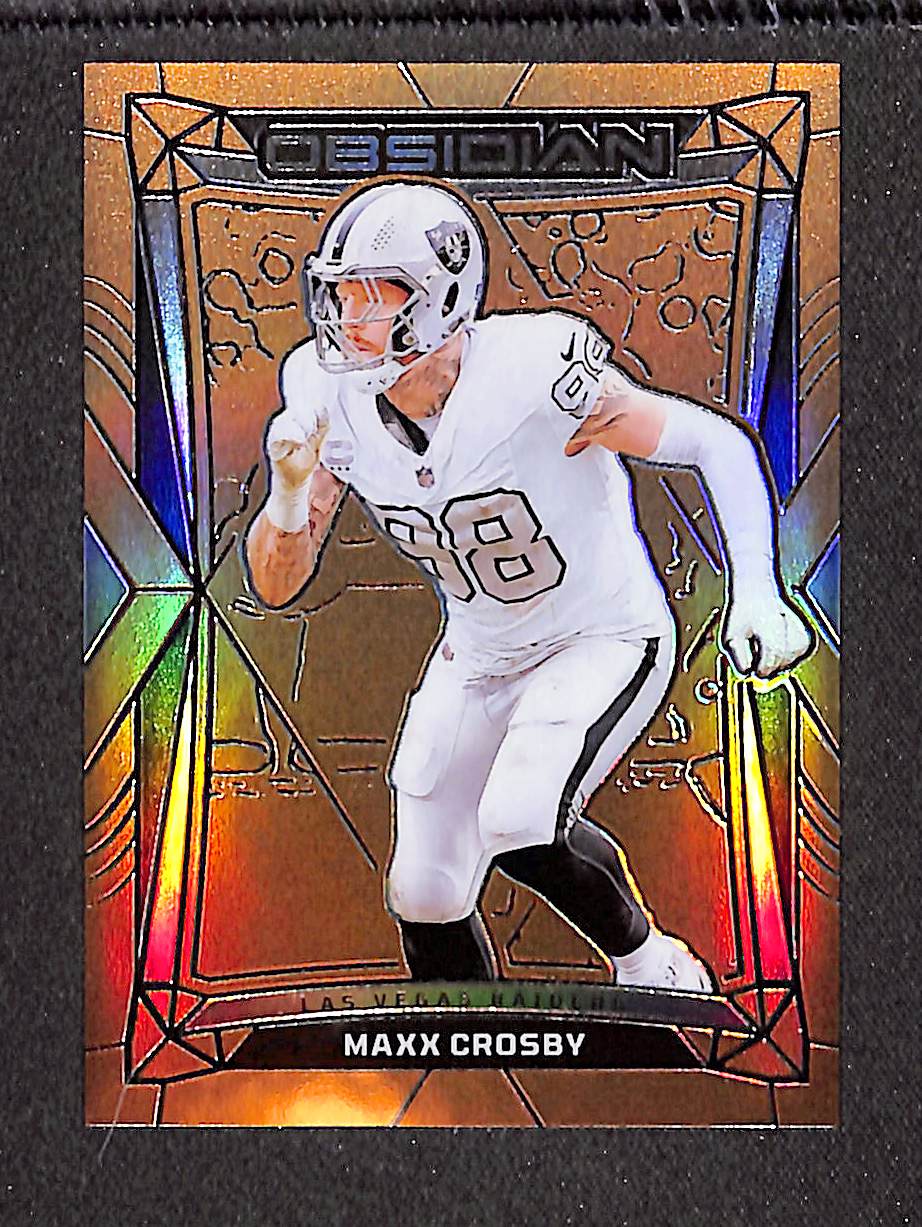 Maxx Crosby 2024 Panini Obsidian Gold #102 #/10