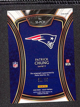 Load image into Gallery viewer, Patrick Chung 2020 Panini Select Select Signatures White Prizm #SS-PCH #/35
