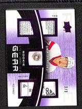 Simon Edvinsson 2023-24 Upper Deck Premier Gear Rookies Button & Tag #PGR-SE #/3