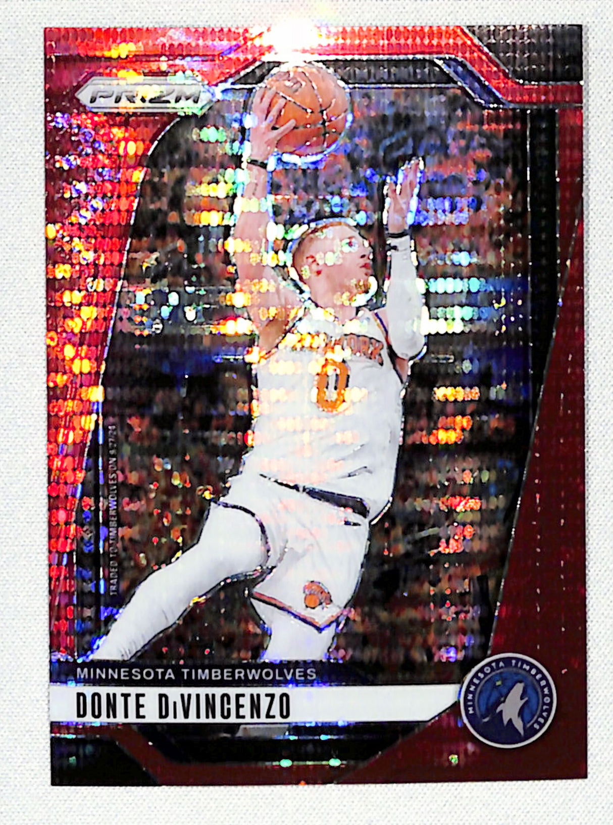 Donte DiVincenzo 2024-25 Panini Prizm Prizms Red Pulsar #51 #/75