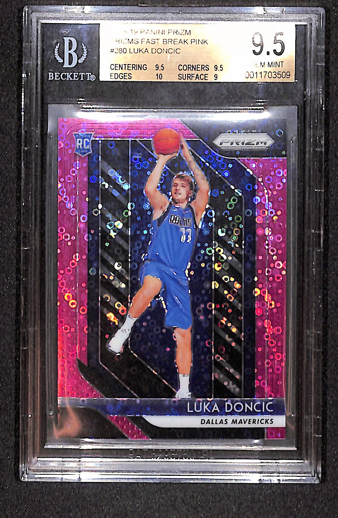 Luka Doncic 2018-19 Panini Prizm Prizms Fast Break Pink #280 #/50 BGS 9.5