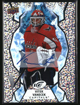 Vitek Vanecek 2021-22 Upper Deck Ice Autographs White Snowflake #79