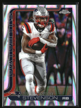 Rhamondre Stevenson 2025 Topps Chrome Ray Wave Refractor #210