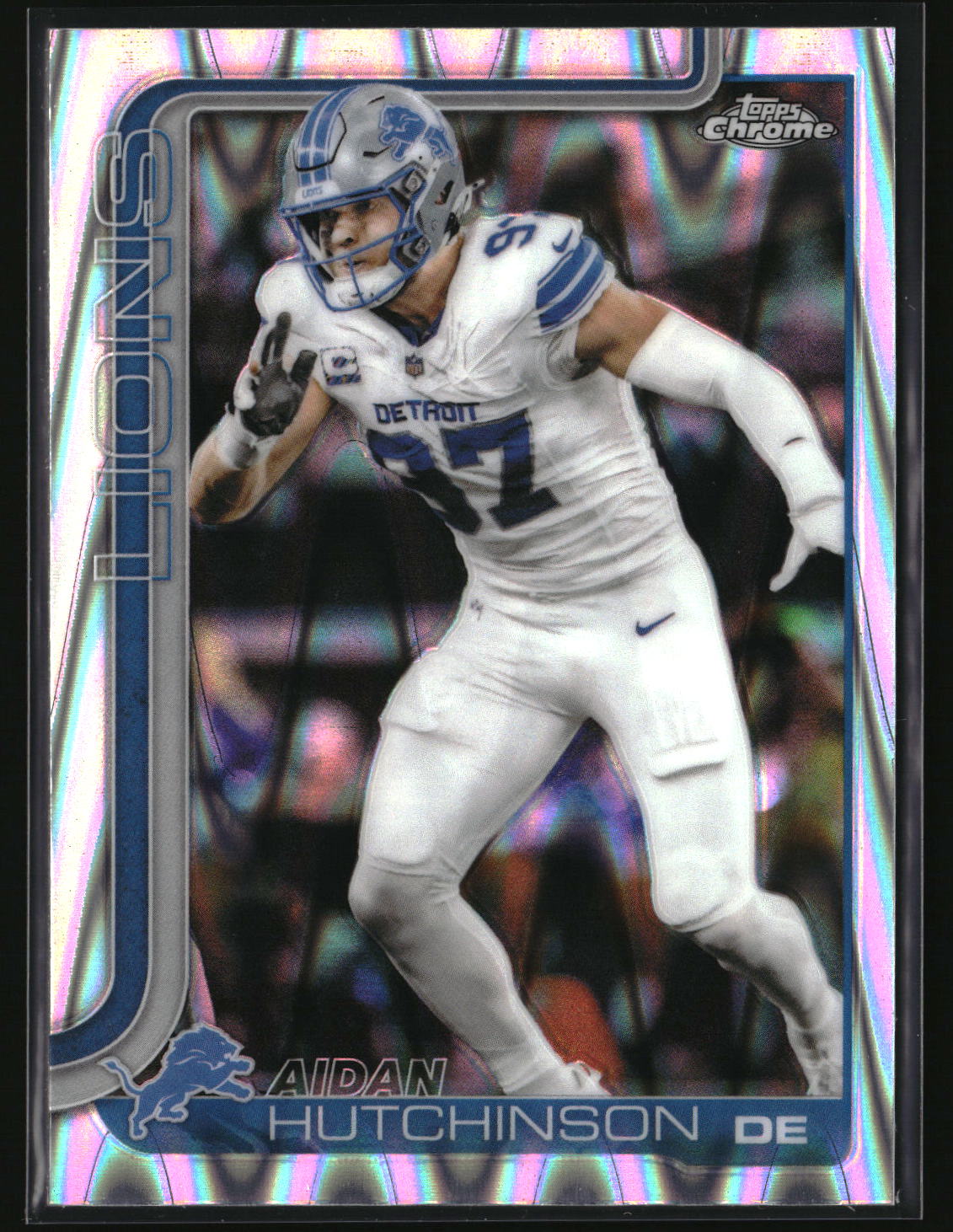 Aidan Hutchinson 2025 Topps Chrome Ray Wave Refractor #104