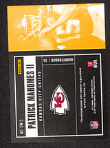 Patrick Mahomes II 2017 Panini Contenders Rookie Ticket Swatches #SW-3b
