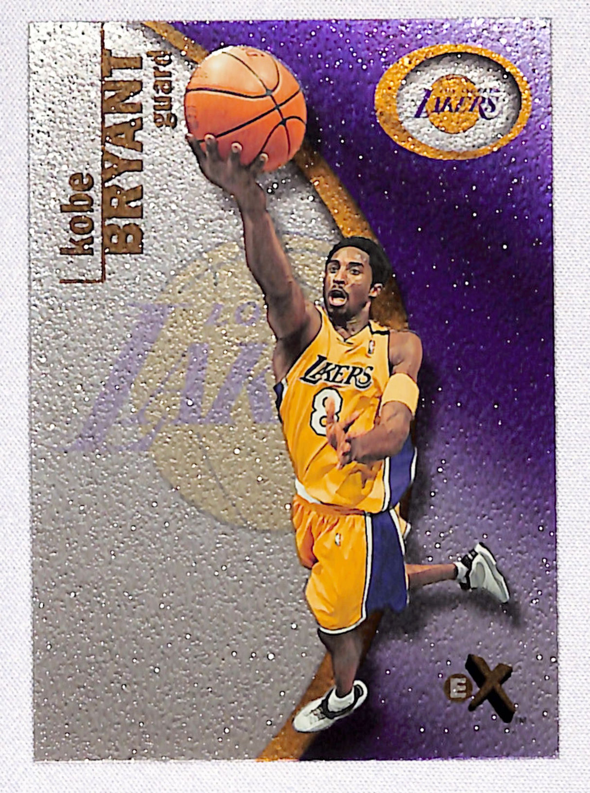 Kobe Bryant 2000-01 E-X #39