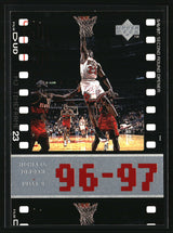 Michael Jordan 1998 Upper Deck Michael Jordan Living Legend #104