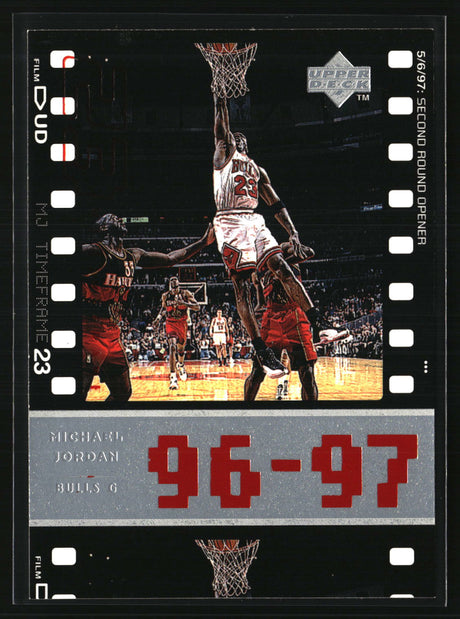 Michael Jordan 1998 Upper Deck Michael Jordan Living Legend #104