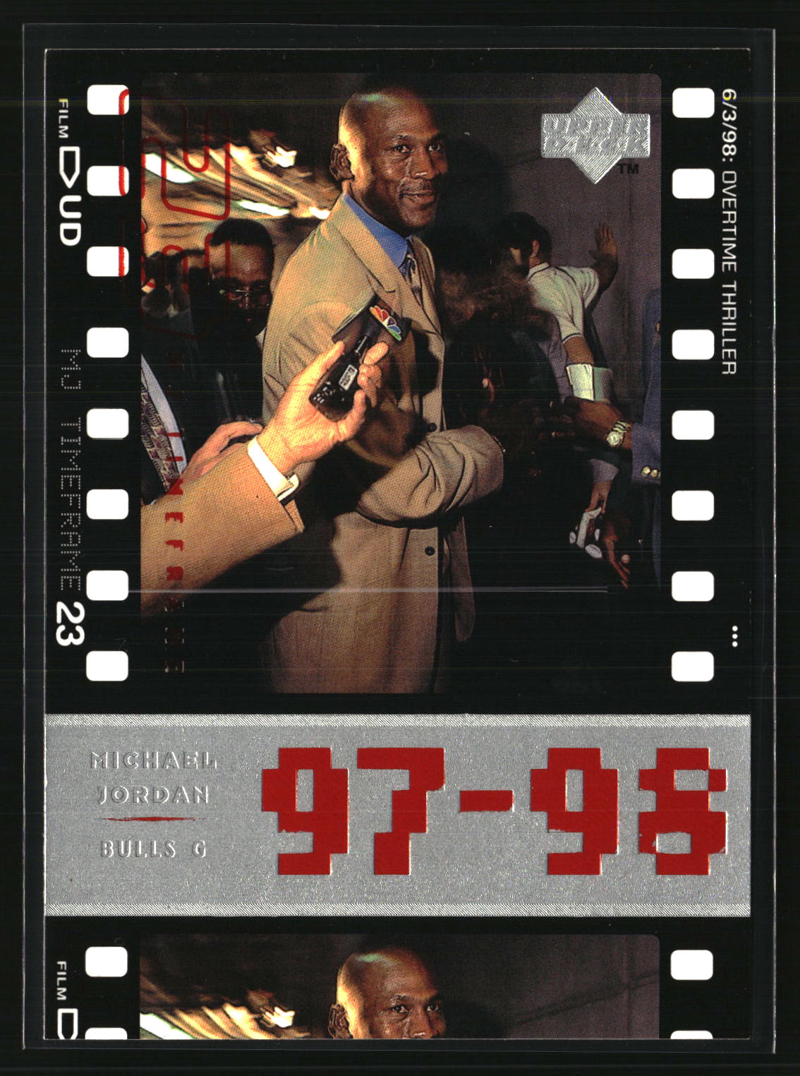 Michael Jordan 1998 Upper Deck Michael Jordan Living Legend #116