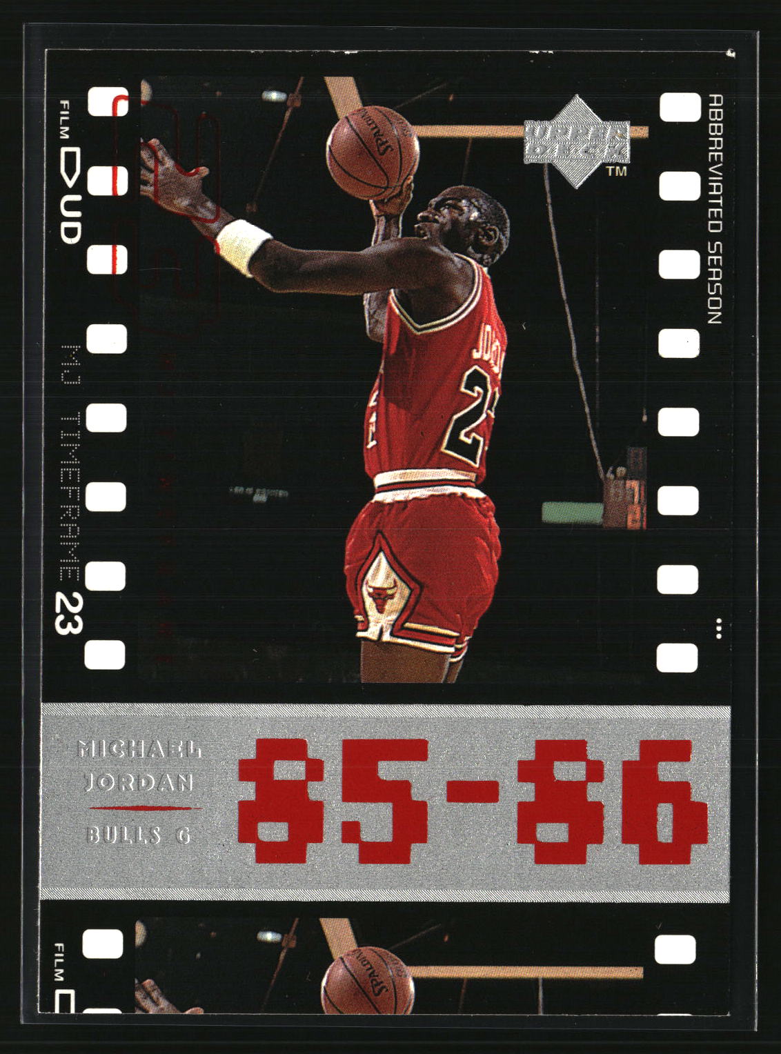 Michael Jordan 1998 Upper Deck Michael Jordan Living Legend #4