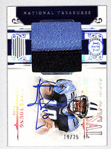 Vince Young 2025 National Treasures Colossal Signatures Holo Silver #CS-VYG #/25