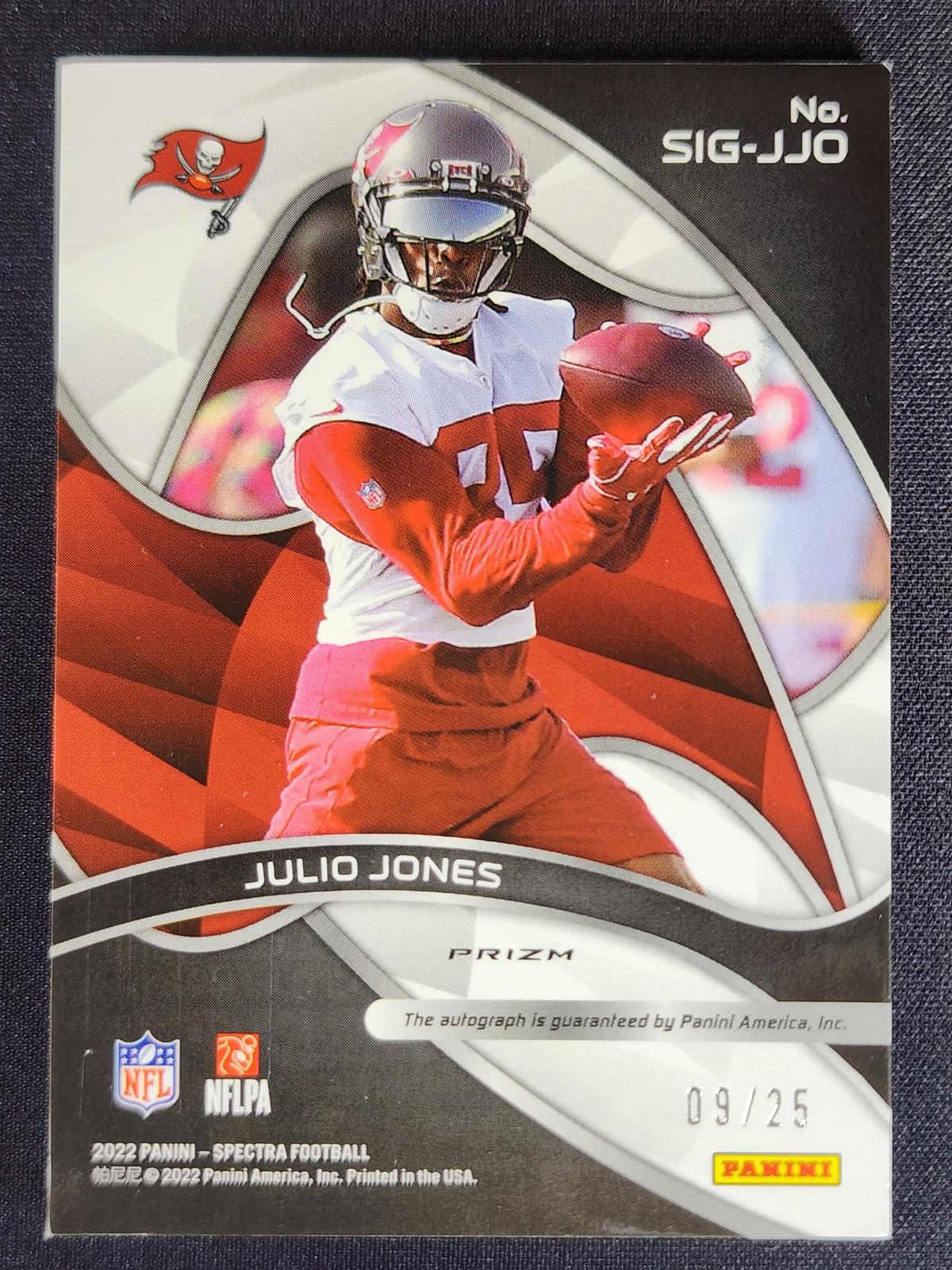 Julio Jones 2022 Panini Spectra Signatures Neon Green #SIG-JJO