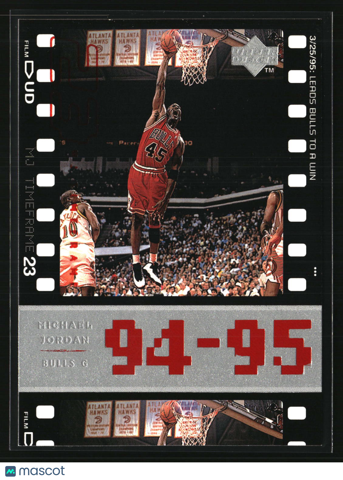 Michael Jordan 1998 Upper Deck Michael Jordan Living Legend #77