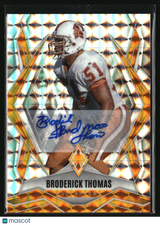 Broderick Thomas 2025 Panini Phoenix Base Autographs Pyramids Prizm #20 #/99