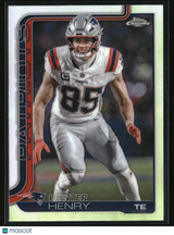 Hunter Henry 2025 Topps Chrome - Topps Refractor #209