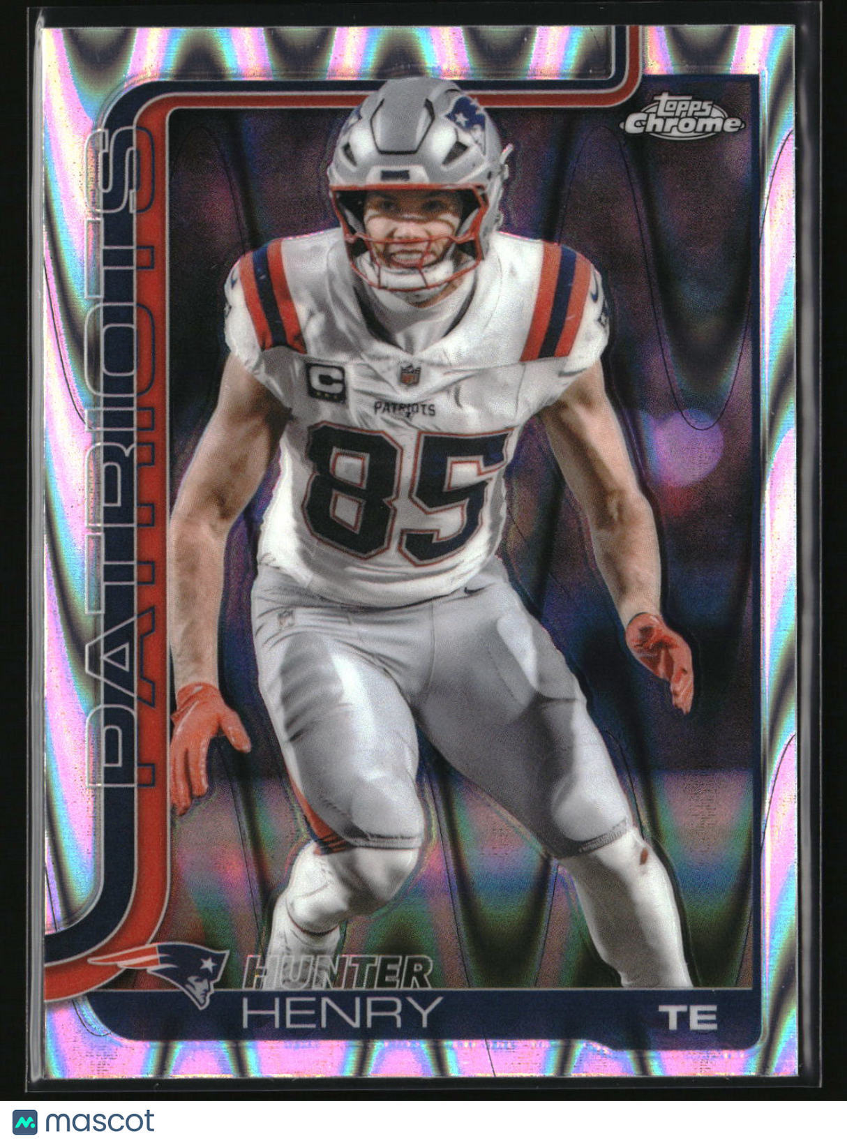 Hunter Henry 2025 Topps Chrome Ray Wave Refractor #209