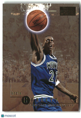 Kevin Garnett 1996-97 SkyBox Premium #67