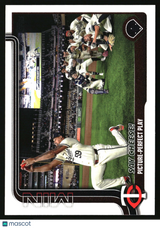 Say Cheese! Picture-Perfect Play 2025 Topps #81