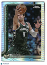 Brook Lopez 2025-26 Topps Chrome Prism Refractor #159
