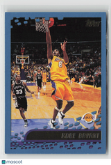 Kobe Bryant 2001-02 Topps #50