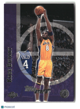 Kobe Bryant 2000-01 Topps Stars #30