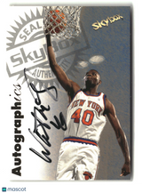 Walter McCarty 1997-98 SkyBox Premium Autographics #NNO