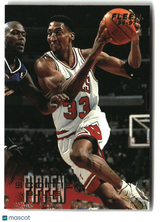 Scottie Pippen 1996-97 Fleer #15
