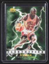 Load image into Gallery viewer, Michael jordan 1996 skybox electrifying #278
